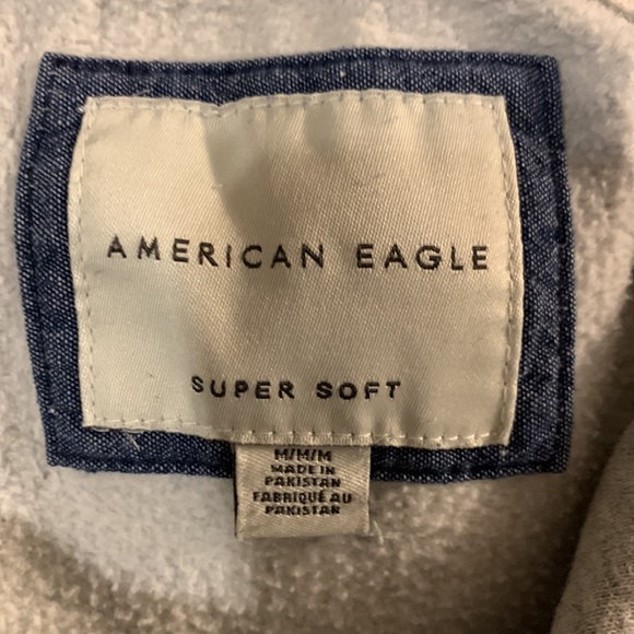 American Eagle men’s medium super soft hoodie - Picture 3 of 3